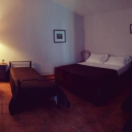 Agriturismo Tre Santi Villa Padula Buitenkant foto