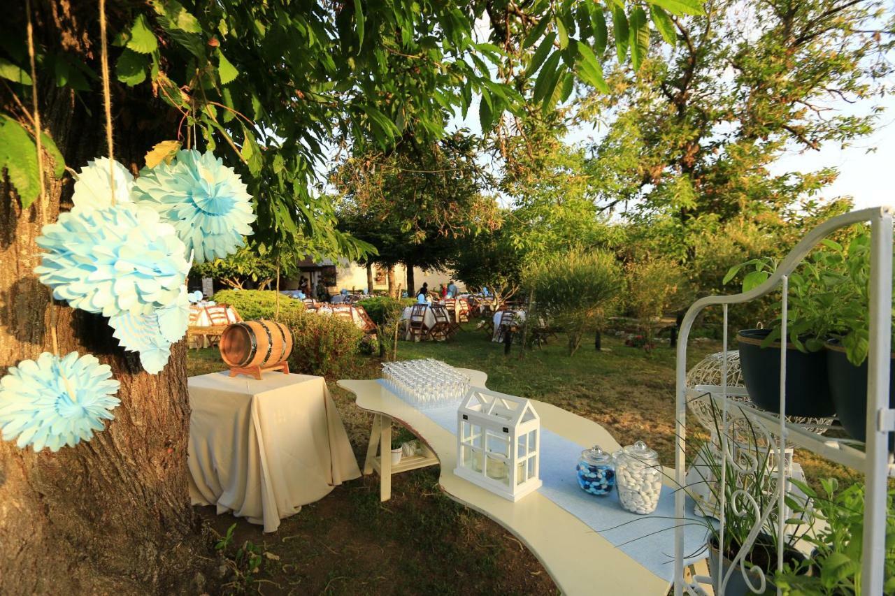 Agriturismo Tre Santi Villa Padula Buitenkant foto